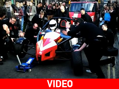 Έκαναν… pit stop στο κέντρο του Λονδίνου